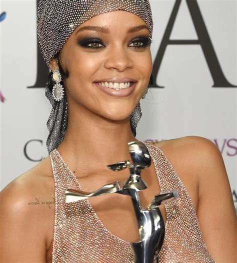 Radar Rihanna Stuns In A Sheer Cfda Dress The Kit