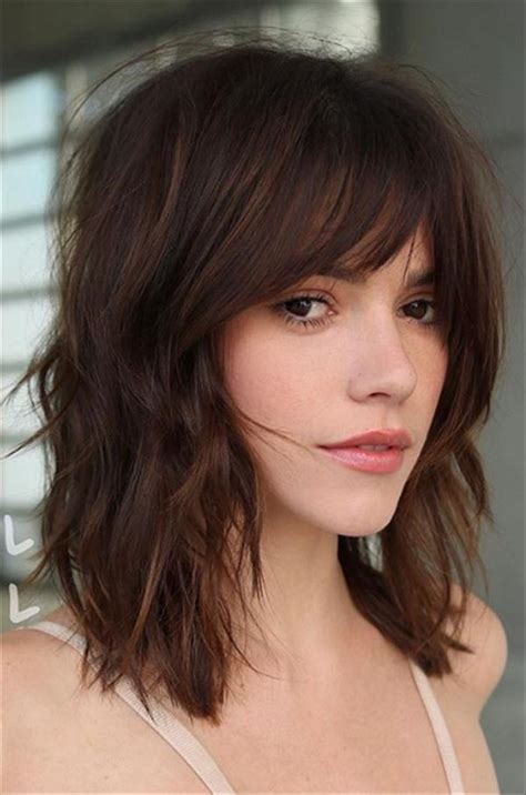 50 gorgeous medium hairstyles for women you'll want to try. Want a New Hairstyle In 2020? How About Shaggy Bob Hair? - Latest Fashion Trends for Girls