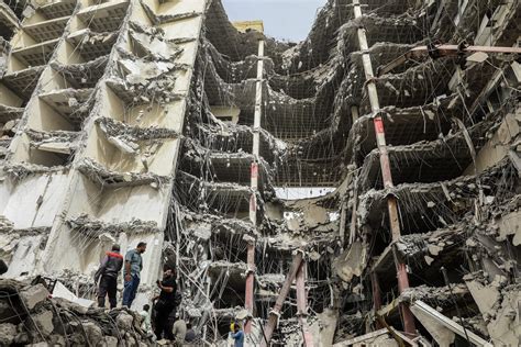 Iran Building Collapse Kills 11 As Mayor And Others Detained