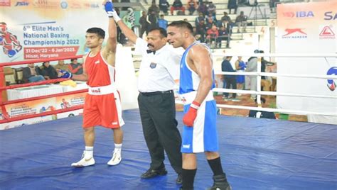 shiva thapa rohit tokas move into quarters of national boxing championships