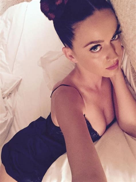 Katy Perry Bares Cleavage In Lingerie For Lolita Selfie Taken In Bed