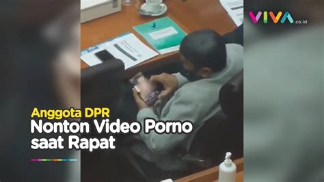 Viral Anggota Dpr Asyik Nonton Video Porno Saat Rapat Vaksin Youtube