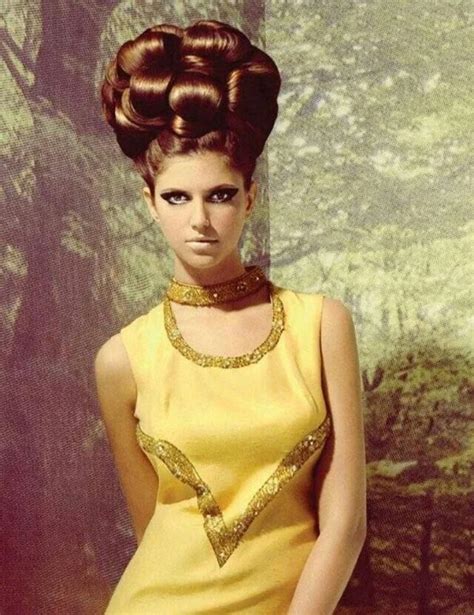 S Hair Beehive Hair Barrel Curls Bouffant Hair Glam Hair Retro Hairstyles Very Long