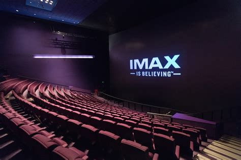 Amc Theatres Will Start Showing Games This Sunday Rnfl