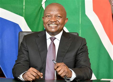Eskom Wont Be Privatised Mabuza Tells Sa To Trust Govt On Load Shedding
