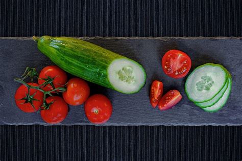 Gurken Und Tomaten Zusammen Anpflanzen Warum Das Gar Nicht So Leicht Ist Und Wie Es Trotzdem