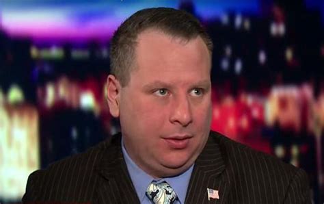 ex trump aide sam nunberg now says he ll cooperate with mueller investigation