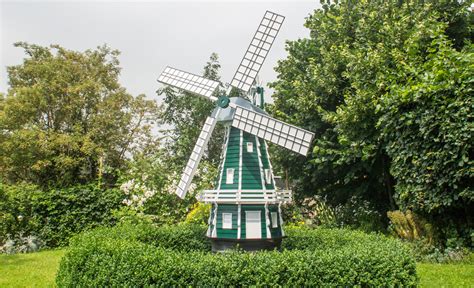Windmühlen werden seit jahrhunderten zur nutzung der windkraft gebaut. Windmühlen & Wassermühlen | Bauplan & Bauanleitung | selbst.de