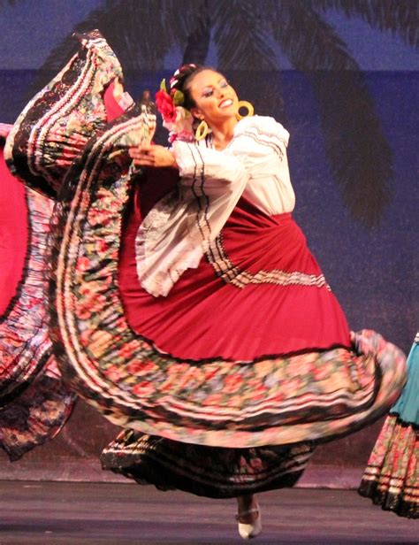 Sinaloa Mexico Ballet Folklorico Mexicano De Carlos Moreno Janitzia