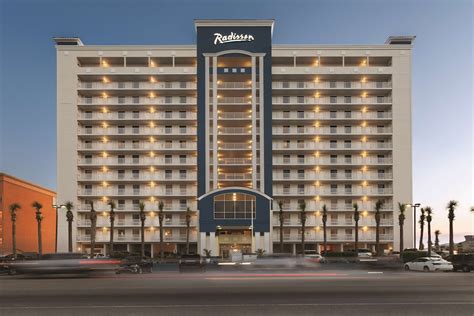 Radisson Hotel Panama City Beach Oceanfront Reviews Deals And Photos
