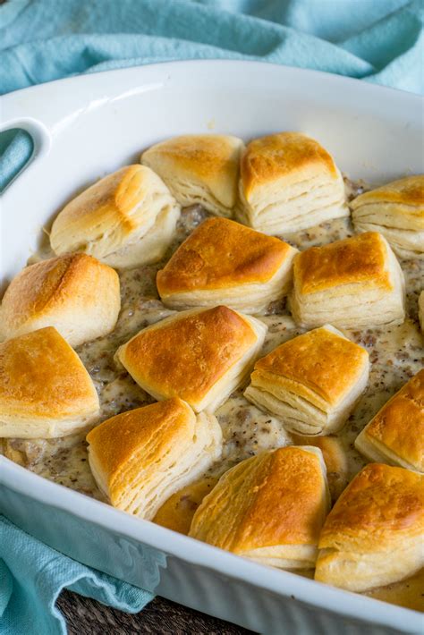 Biscuits And Gravy Breakfast Casserole Cooking Panda