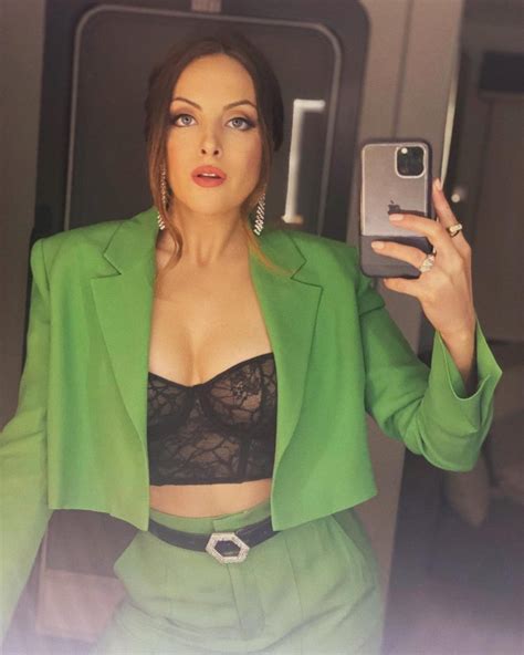 Elizabeth Gillies Cleavage The Fappening Leaked Photos 2015 2024