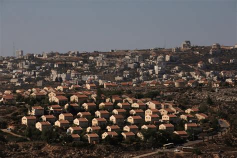 Opinion As Long As Israel Continues Its Settlements A Two State