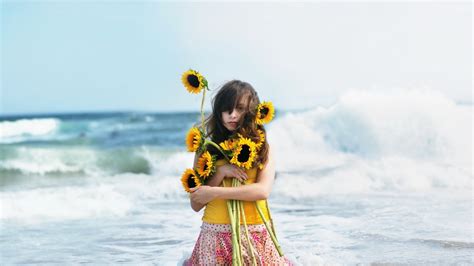 Wallpaper Model Sea Water Beach Waves Sunflowers Spring Person