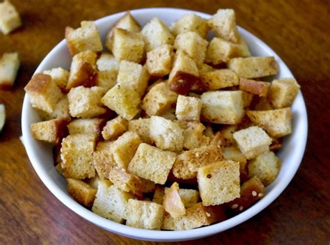 Homemade Olive Oil Croutons Olive Tomato