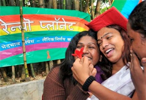 Mujer Lesbiana En La India ¿cambio O Retroceso Mírales