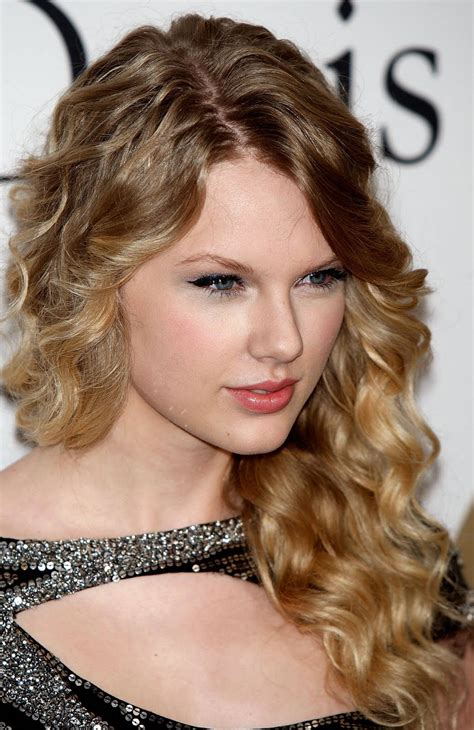 25 times taylor swift had the same 5 hairstyles. Naturally Curly Hairstyles 2013 | general haircut