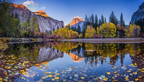 United States California National Park Yosemite Autumn Day