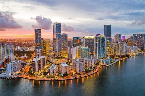 Brickell In Miami Miamis Trendy Neighbourhood And Waterfront