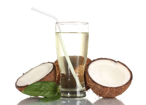 Dianjurkan kepada ibu hamil untuk meminum air kelapa hijau secara rutin sejak. Keajaiban Minum Air Kelapa Selama 7 Hari | Wanista.com