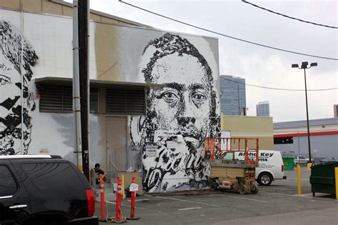 Vhils New Mural For Pow Wow Honolulu Hawaii Streetartnews