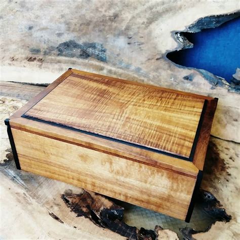 Keepsake Box Book Matched Curly Koa Ebony Wood And Rosewood Keepsake Boxes Wooden Box Diy