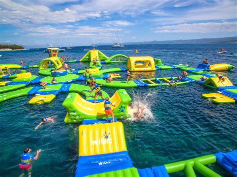 Quest atx is austin's first and only cable wakepark with big ambition to become a complete action sports destination. Massive new floating water park splashes into Austin this ...