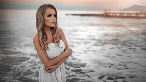 hintergrundbilder frau modell porträt blond meer wegschauen weißes kleid fotografie