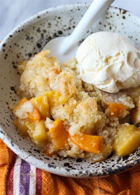 Peach Cobbler Recipe With Canned Peaches / The easiest and most ...