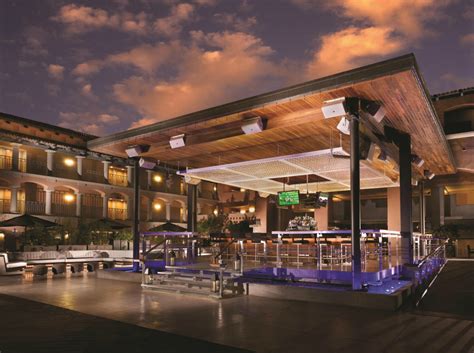 Phoenix rising football club, scottsdale, arizona. Christmas at the Fairmont Scottsdale Princess | MONTECRISTO
