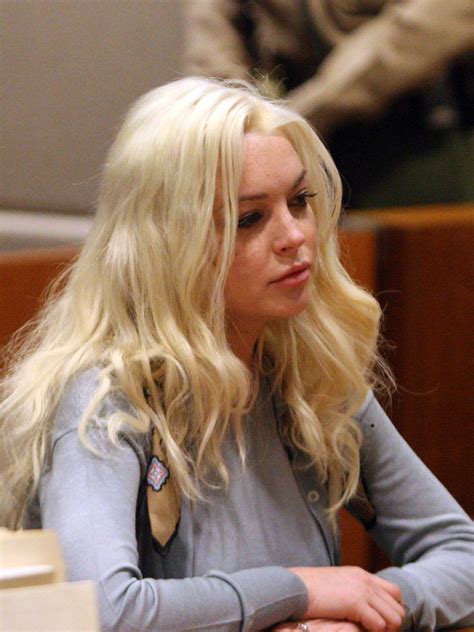 Lindsay Lohan Chesty As She Head Back To Court