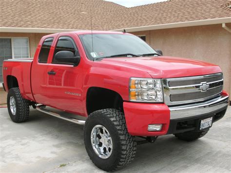 Maximum payload is 2,160 pounds. s7kgore 2007 Chevrolet Silverado 1500 Extended Cab Specs ...