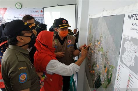 Nah untuk 1 januari 2021 sampai dengan 11 februari 2021 masih menggunakan tabel shio yang urutan paling atasnya adalah shio tikus, karena pada tanggal tersebut masih shio tikus. PMI inisiasi susun SOP kesiapsiagaan dan tanggap darurat ...