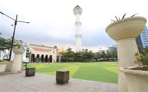 Masjid Agung Alun Alun Bandung Masjid Saksi Sejarah Perkembangan Kota