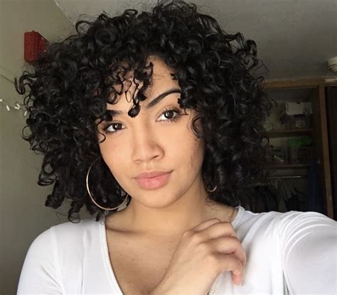 Ig Missemii Glow In 2019 Short Curly Hair Layered