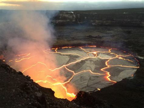 Hawaii Kilauea Volcano Explosion Earth Chronicles News
