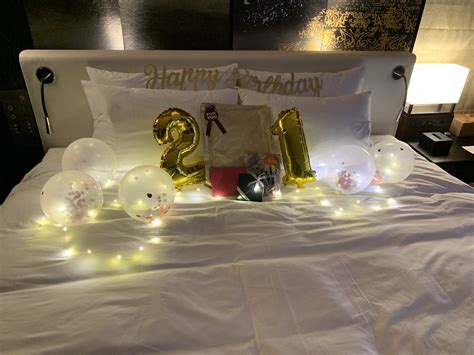 彼氏の誕生日はホテルを飾り付けてお祝い！！ しろたのブログ
