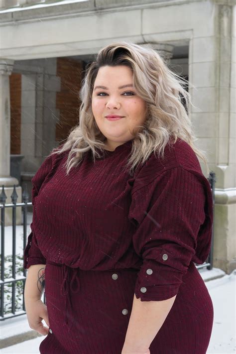 Chicago Plus Size Petite Fashion Blogger Youtuber And Model Natalie Craig Of Natalie In The