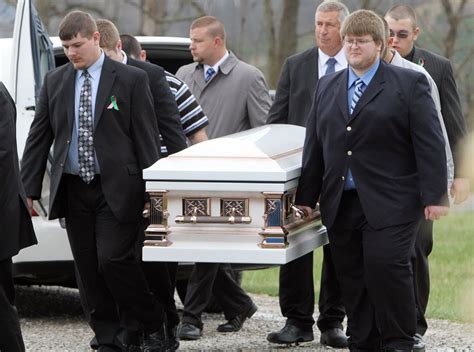Ohio News Roundup Slain Mom Remembered Wife Of Idiot Cop Talks Ex