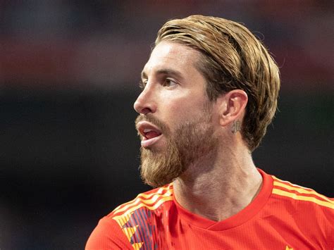 In this iconic sergio ramos hairstyle, he makes a real statement with a bleached blond look. Sergio Ramos 2019 Long Hair