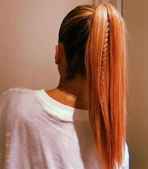 Momjunction has an exhaustive list of trendy yet quick teen hairstyles that you can pick from. 15 Quick and Easy Hairstyles for Long Hair | Easy ...