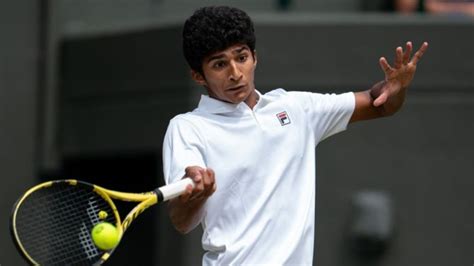 Indian Origin Samir Banerjee Wins Wimbledon Boys Singles Title