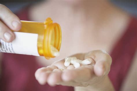 Tapering Off Prescription Opioids 7 Tips For Success Beth Darnall Phd