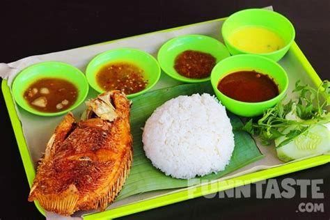 3,950 likes · 14 talking about this · 682 were here. Food Review: Nasi Dulang Daun Pisang @ Sungai Ramal, Kajang