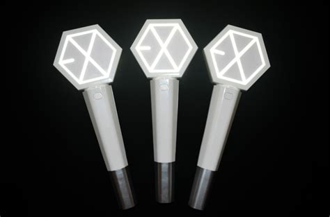 Kpop Exo Light Stick Ver 2 0 Lucky One Ex Act White Lightstick Chen Kai Do 5465470465820 Ebay