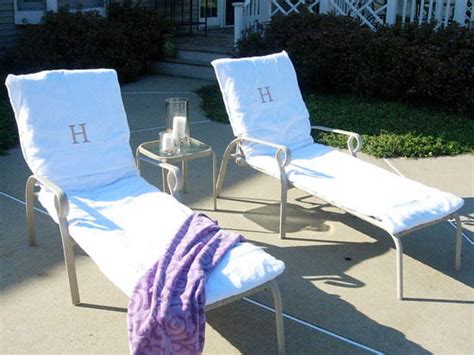 Our pvc furniture is available with vinyl straps or cushions. DIY Towel Slipcovers | FaveCrafts.com