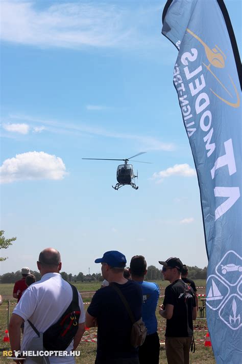 Only issue so far is the aerial wire off the helicopter is long enough to get caught up in the tail rotor and get cut short! A Schweizer 300 arrives to Heliwood - rchelicopterhub.com