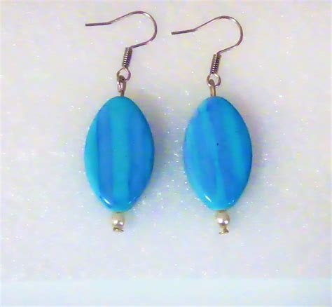 BOUCLES PENDANTES oreilles pierres ovales bleu turquoise | Boucles, Turquoise, Bleu turquoise