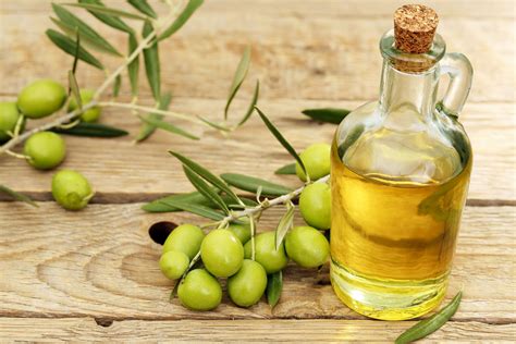 Olive Oil - An Oil With Healthiest Fat - Healthyliving from Nature
