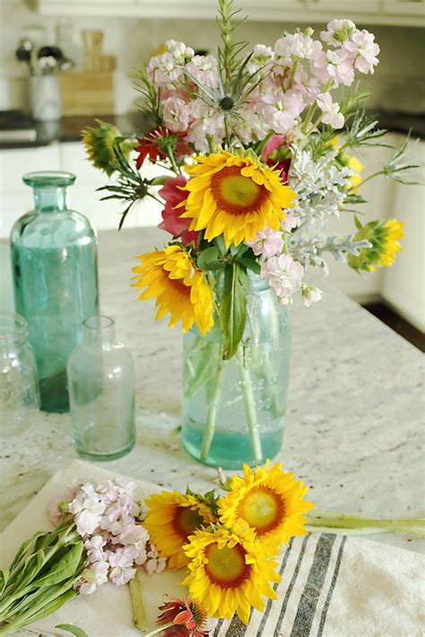5 Minute Diy Flower Arrangement Darling Darleen A Lifestyle Design Blog